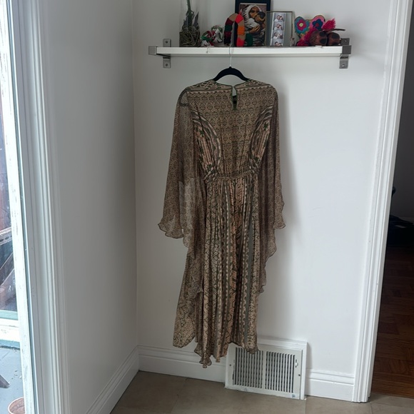 Ritu‎ Kumar Floral Print dress NWT - Picture 8 of 8